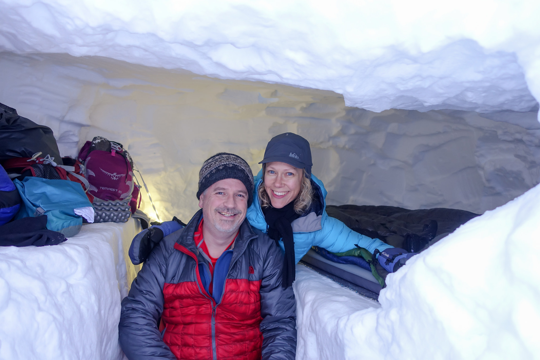 How to Build a Quinzee — Washington Trails Association